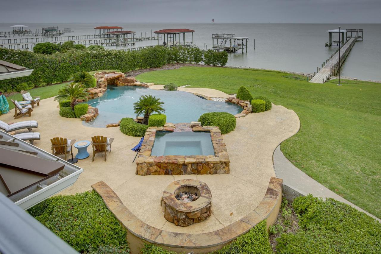 Stunning Galveston Bay Villa Infinity Pool And Dock San Leon Экстерьер фото