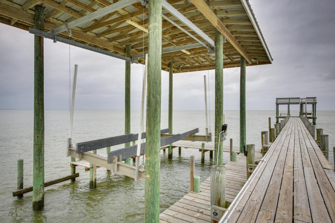 Stunning Galveston Bay Villa Infinity Pool And Dock San Leon Экстерьер фото